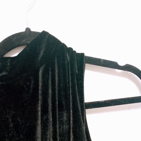 Loft velvet mock turtleneck top - Picture 4 of 4